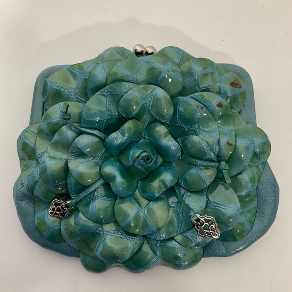 Brighton Roselie Green Layered Floral Design Long Silver Chain Kiss Lock Bag - Picture 16 of 16